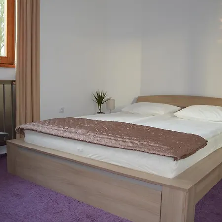 Villa - Zmrd Zamardi